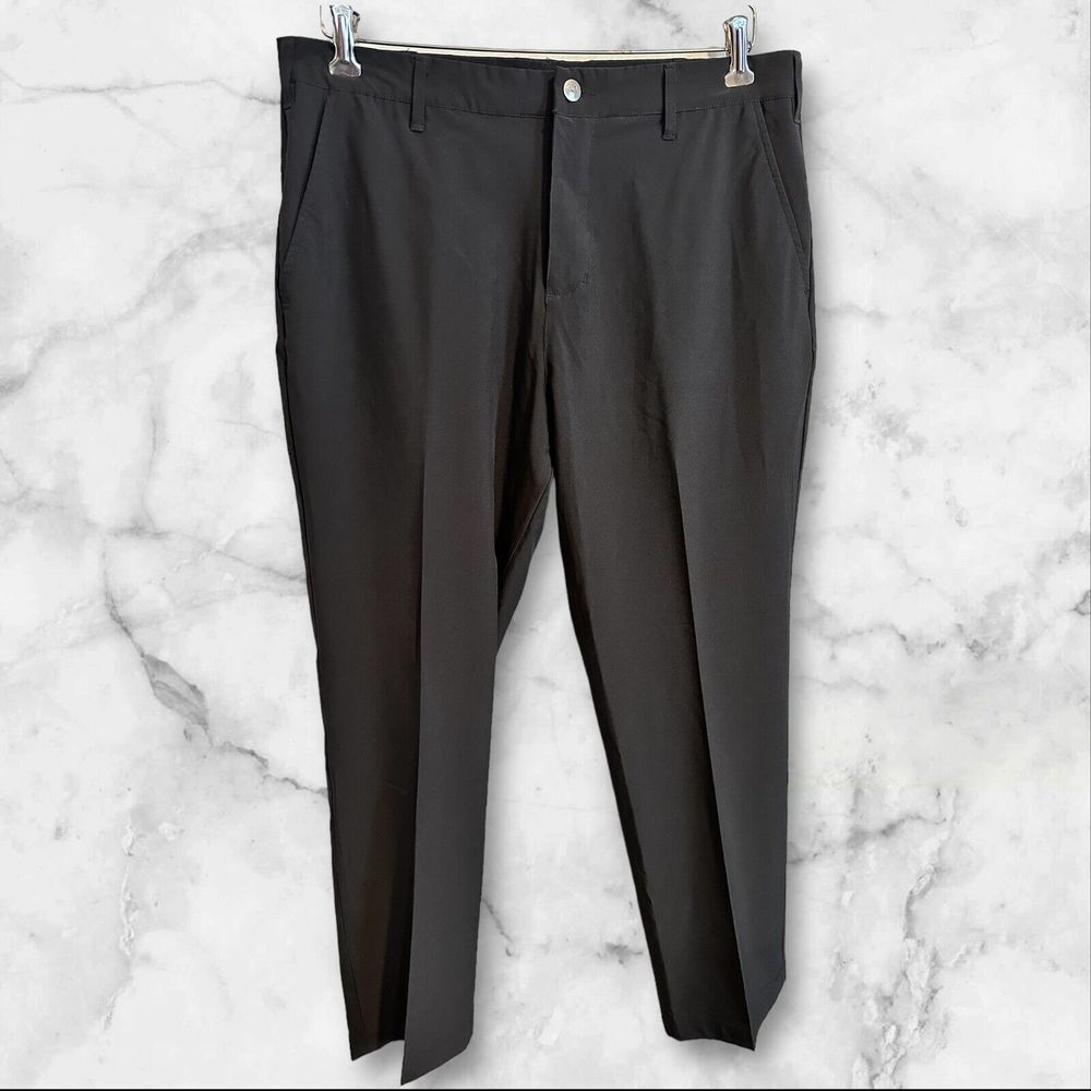 Short Par 4 Men's Stretch Golf‎ Pants  Black Size 36x32 EUC Polyester Spandex